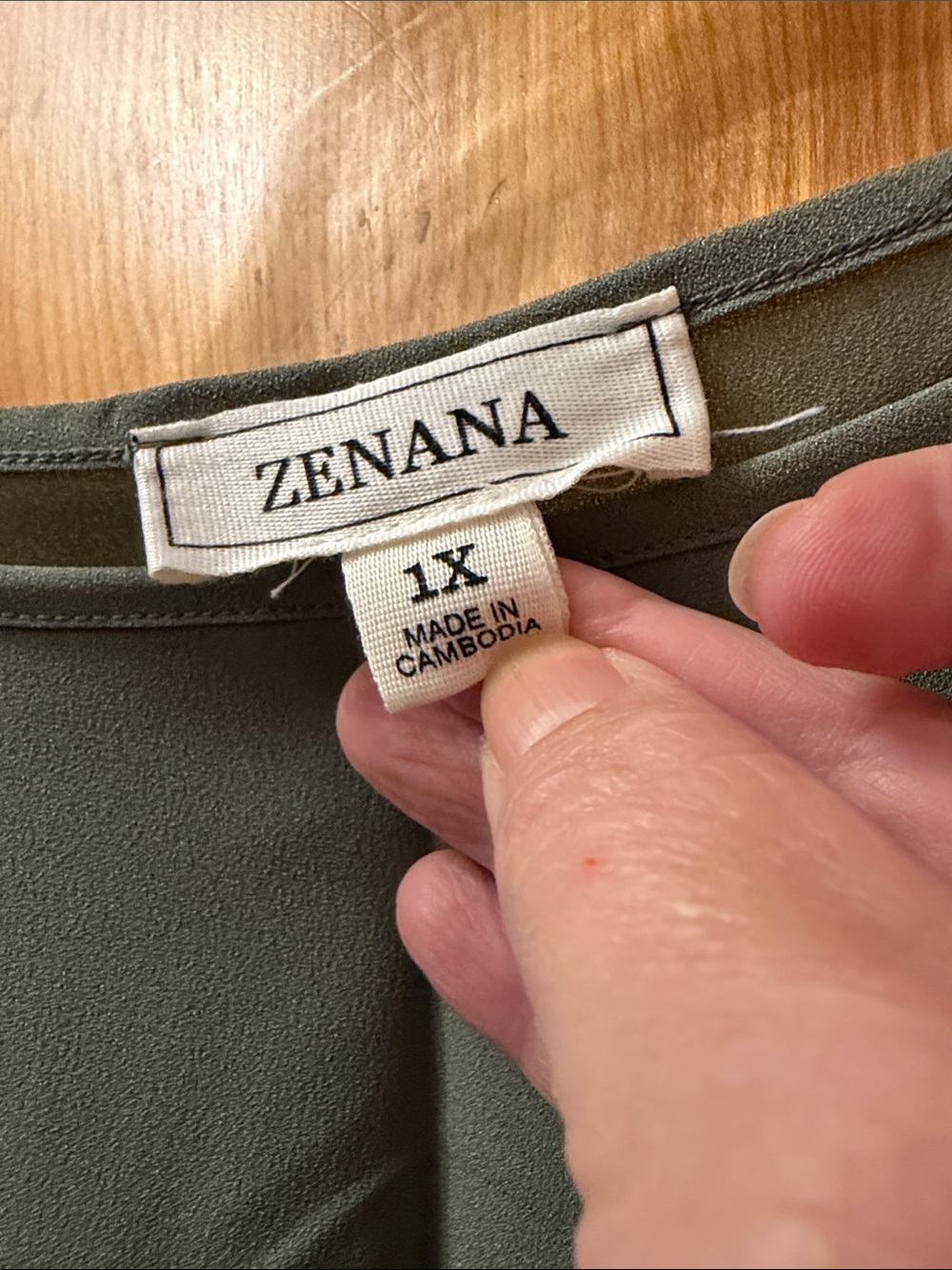 Zenana Outfitters Olive Short Sleeve Tunic Top - Picture 2 of 3